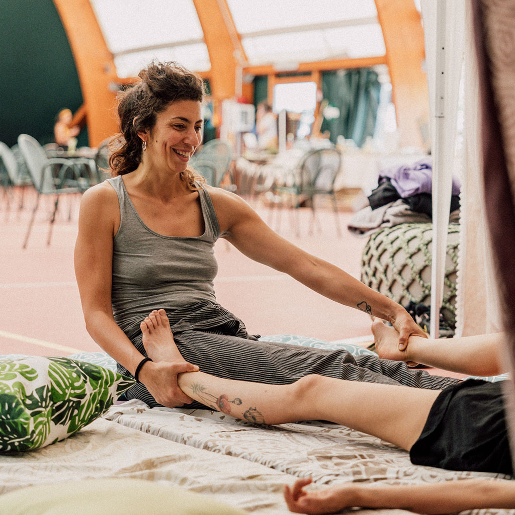 Como Lake Yoga